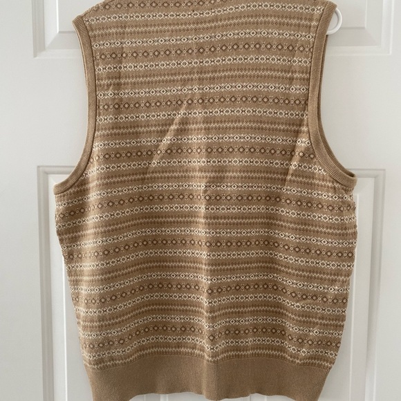 Sweater vest - Picture 2 of 3